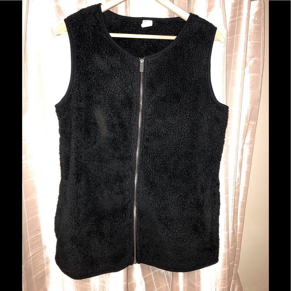 ROXY Sherpa zippered vest women’s size M EUC